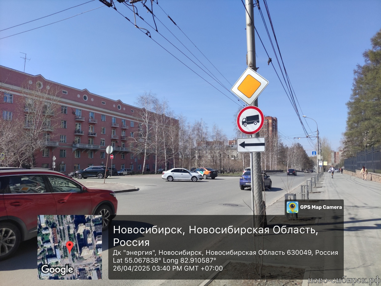 Разворот напротив ДК Энергия фото в стороны ул. Северной Новосибирск